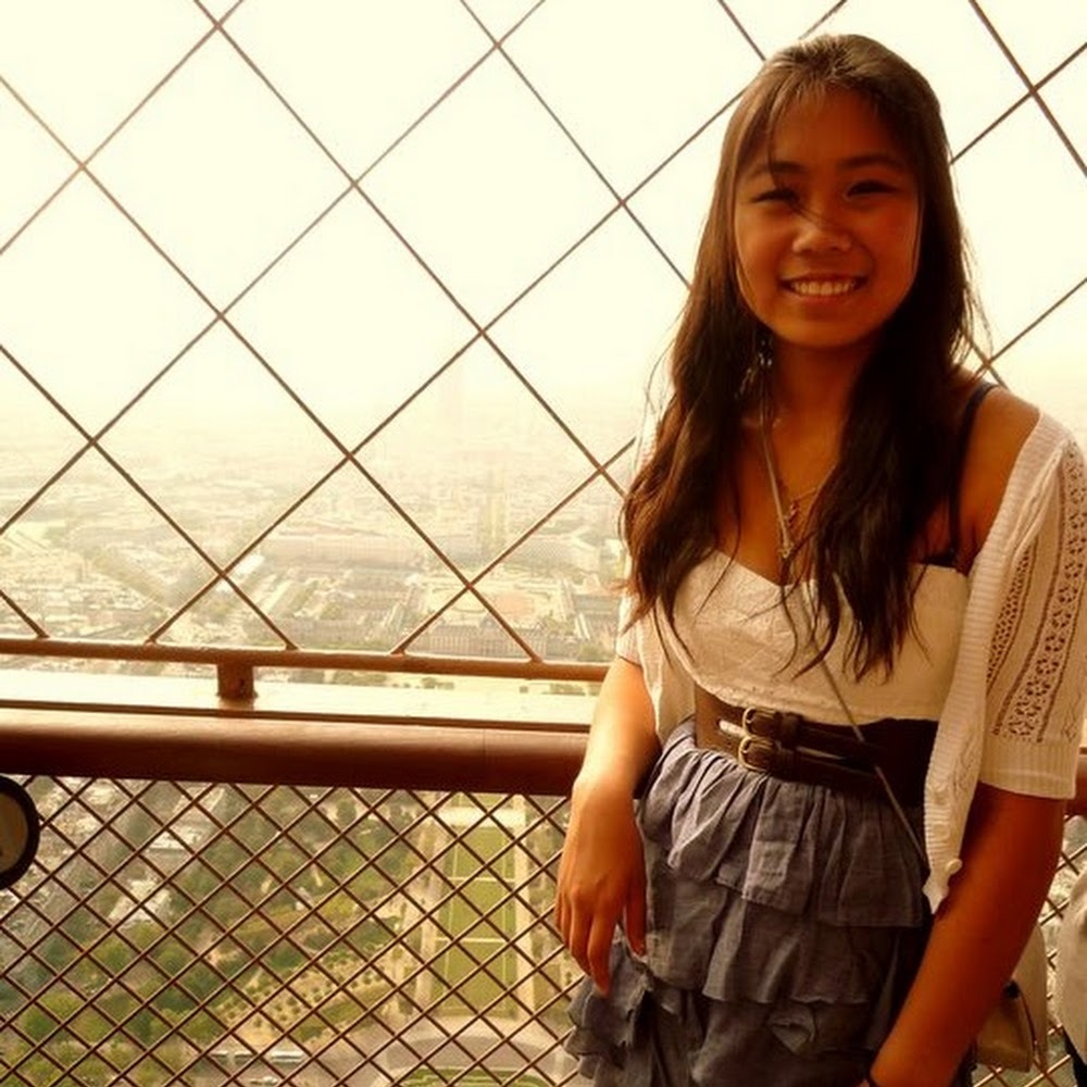 Meet your Posher, Chloe